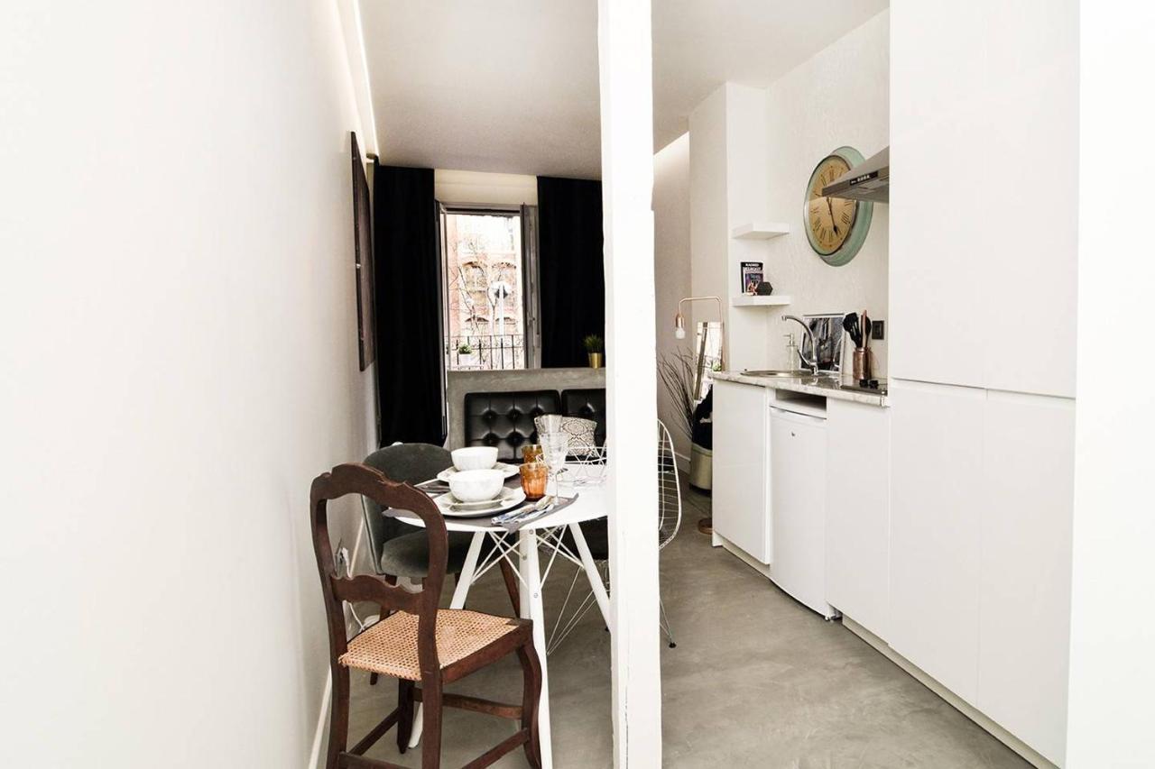 Modern In Embajadores Street By Batuecas Apartment